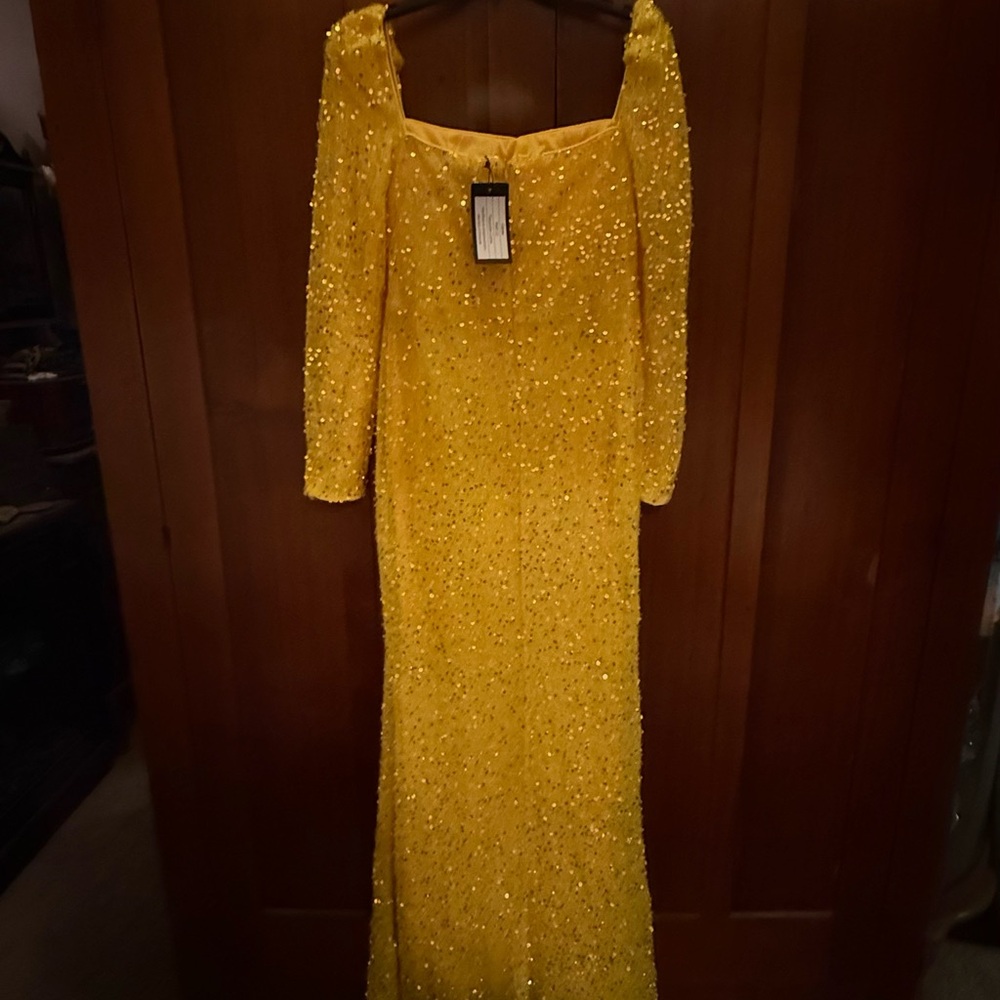 Elegant Yellow Sequin Gown